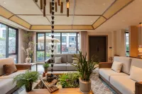 Enshi Tonghui Xiyuan Homestay - Bares