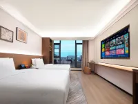 Huanxi Hotel (Xi'an Qiaozikou Subway Station Branch) Hotels near Lianhu