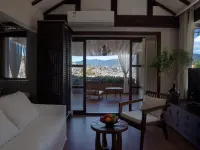 Ting Hua • 360° Ancient Town View Resort (Lijiang Ancient Town Branch) Hotels near Square Street