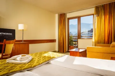 Coliving Bansko, the Social Hotel by Networking Premium Các khách sạn ở 