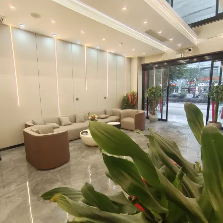 Yunduan Smart Hotel (Zhenfeng) Отели в г. Чженьфен