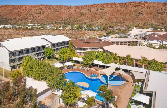 愛麗絲泉拉賽特斯皇冠假日酒店