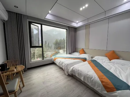 Wenchuan Yunyue Homestay Отели рядом с достопримечательностью «Renji Ximu Valley»