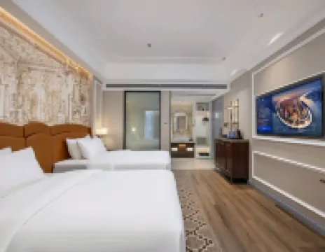 Vienna International Hotel (Anshun Ancient City Gufu Street Branch) Отели в г. 