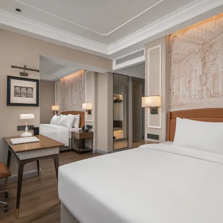Vienna International Hotel (Hengdian World Studios Branch)