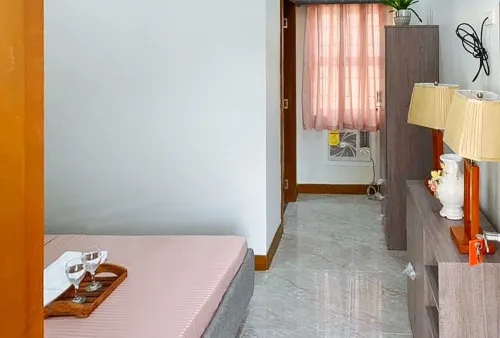 Leonilas Travellers Inn by RedDoorz - 2 ดาว
