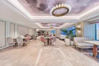 Mercure Jinandong Railway Station