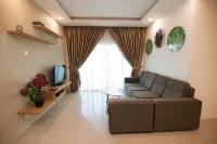 D'Embassy Serviced Residence Suites Hotels near Zoo Teruntum
