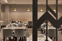 DoubleTree by Hilton Pointe Claire Montreal Airport West - breakfast