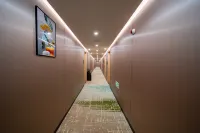 Elong R.YUN Hotel (Mingguang Station Central Plaza) Hotels in Mingguang