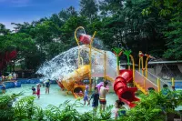 Emei Mountain Hot Spring Hotel - Water Park