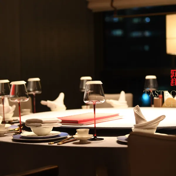 Shenzhen Futian LansHotel (Futian Station) exterior or lobby