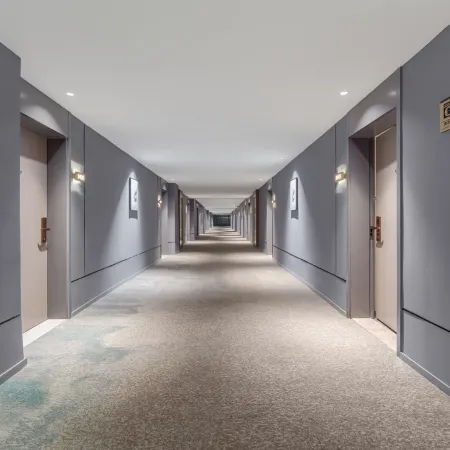 Selected Hotel (Aksu Jiefang South Road)