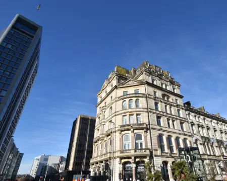 ザ ロイヤル ホテル カーディフ カーディフのホテル