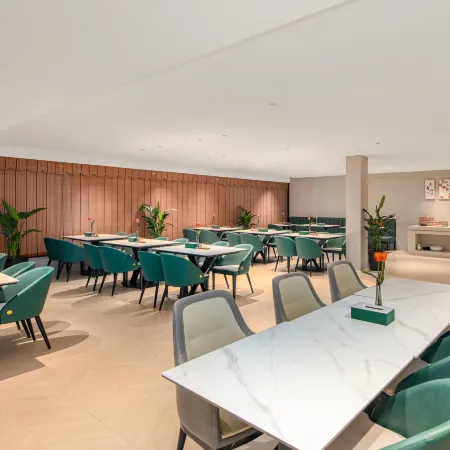 ENJOY·EAST hotel
