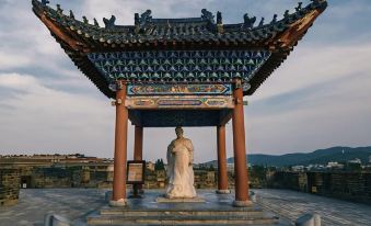 Hechi Shang Pin Hotel