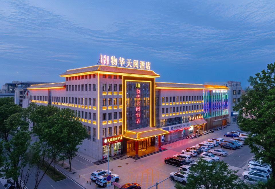 hotel overview picture