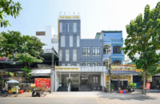 The Moon 1 Hotel Các khách sạn gần AEON MALL Bình Tân