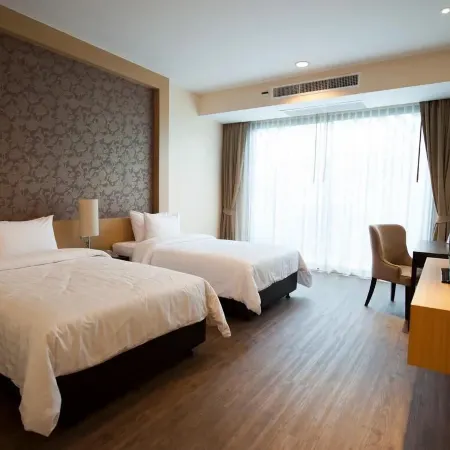 Hotel Manor Luxe Near Airport