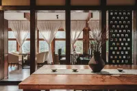 Shisanjian Hotel - breakfast