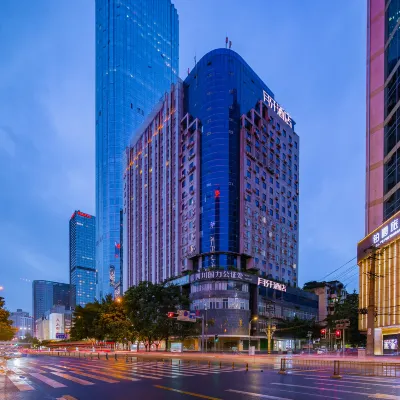 Crescent Moon Hotel (Chengdu Chunxi Road Tianfu Square Station) Hotels near Taikoo Li