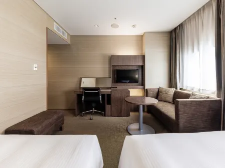 Nishitetsu Inn Kurosaki Отели рядом с достопримечательностью «Natsuigahama Hamayû Park»