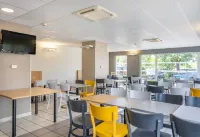 B&B Hotel Marseille Aéroport Saint-Victoret - sarapan