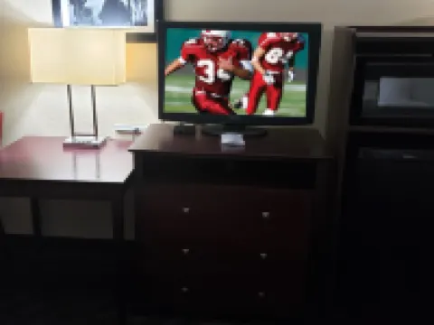 艾倫港紅屋頂酒店 西巴吞魯日縣酒店