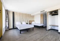 B&B Hotel Perpignan Centre Hotels near Museum of Coins and Medals Joseph Puig