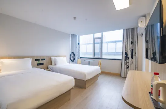 Donglin Yuehe Qingju Hotel (Children's Hospital Store on Altay Road, Urumqi) Hoteles cerca de Wenzhou Commercial Street