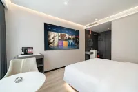Chengdu Sanguju Hotel (Jinke North Road Subway Station) Hotels near LIANG PIN PU ZI CHENG DOU JIN YAO LU DIAN