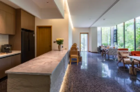 Leshan Zhuyu Hidden Luxury · Mountain View Designer Hotel