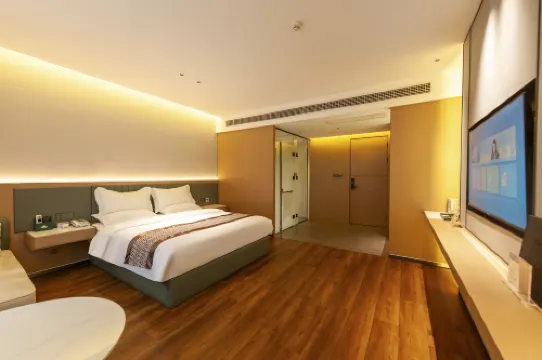 Shengxidun International Hotel (Ganzi Batang 318 National Highway)