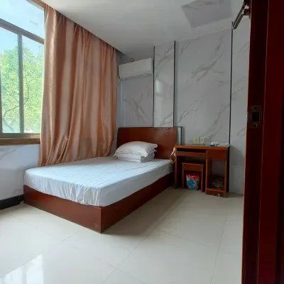 Paojiang Hostel