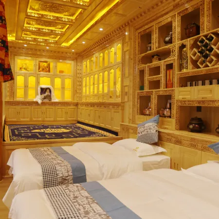 Zha Ga Na Zhuola Riverside Homestay