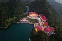 Lushan Lutos Terrace Garden Resort Hotel
