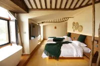 Beiji Village Beixun Wooden House Hotel