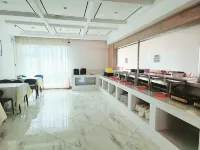 Aiou Hotel - sarapan