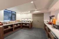 Manlan Xitang Hotel (Yingtianmen South Square Branch, Luoyi Ancient City, Luoyang)