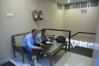 Subhash Hotel - Parkplatz