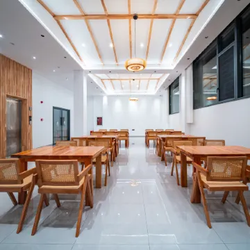 Jinglanju boutique minsu