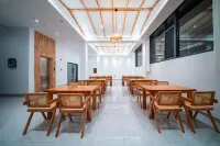 Jinglanju boutique minsu