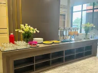 Flamingo Ibiza Hai Tien Thanh Hoa - Kim Thanh Boutique Hotel - breakfast