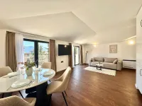 Sunny Bay Apartments Hotels in Prijevor