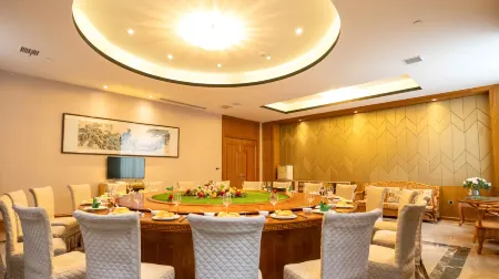 Xiujiang International Hotel