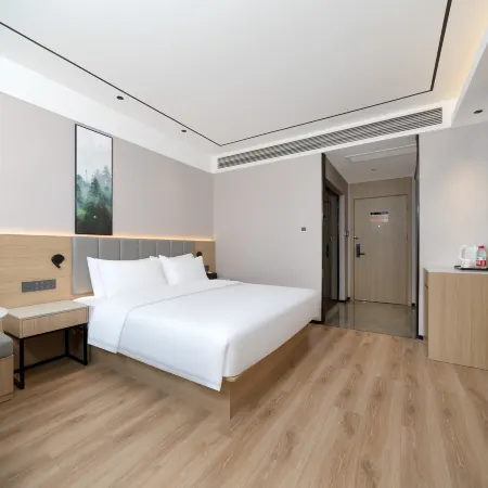 GreenTree Inn Express Xinjiang Kuerle Luntai Hotel