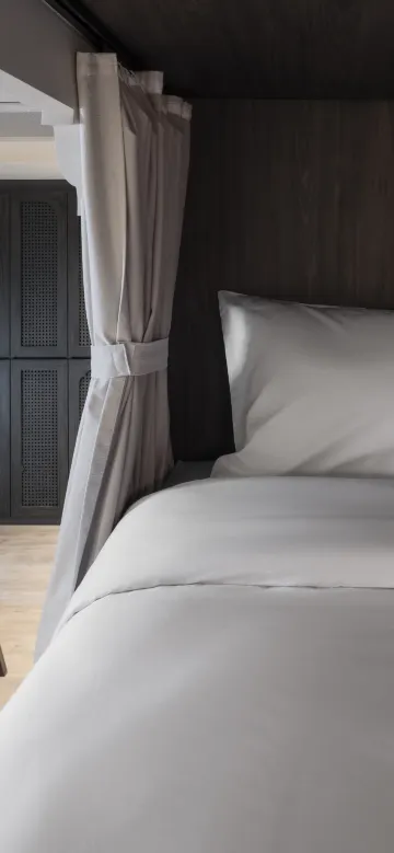 Male Shared Bed Dorm