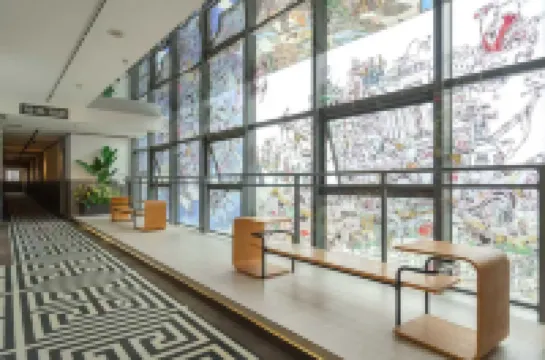 CityFront Horizon Hotel