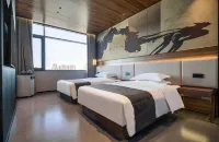 LuoYang ZiChen Courtyard Hotel - Jacuzzi