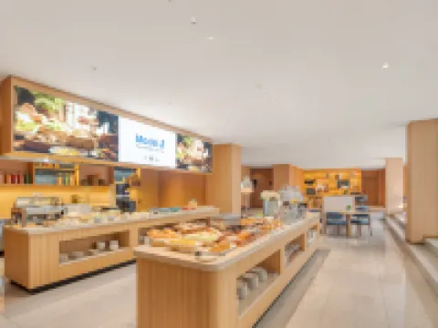 Model J Hotel Jakarta Central Park Hotels in West Jakarta